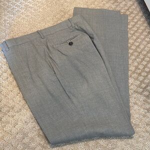 Banana republic Men's Gray Dress Pants 33x32 excellent condition